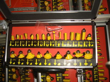 Le peu de routeur de CTT des pièces 24PCS de machine de routeur de main de TC-024A a placé pour le travail du bois